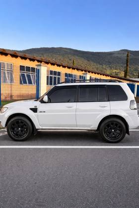 MITSUBISHI PAJERO TR4 2.0 4X4 16V 140CV FLEX 4P AUTOMÁTICO